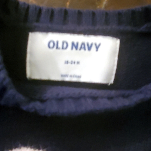 5/25 Old Navy Navy Blue Sweater with pink heart 18-24 mo - Picture 5 of 6